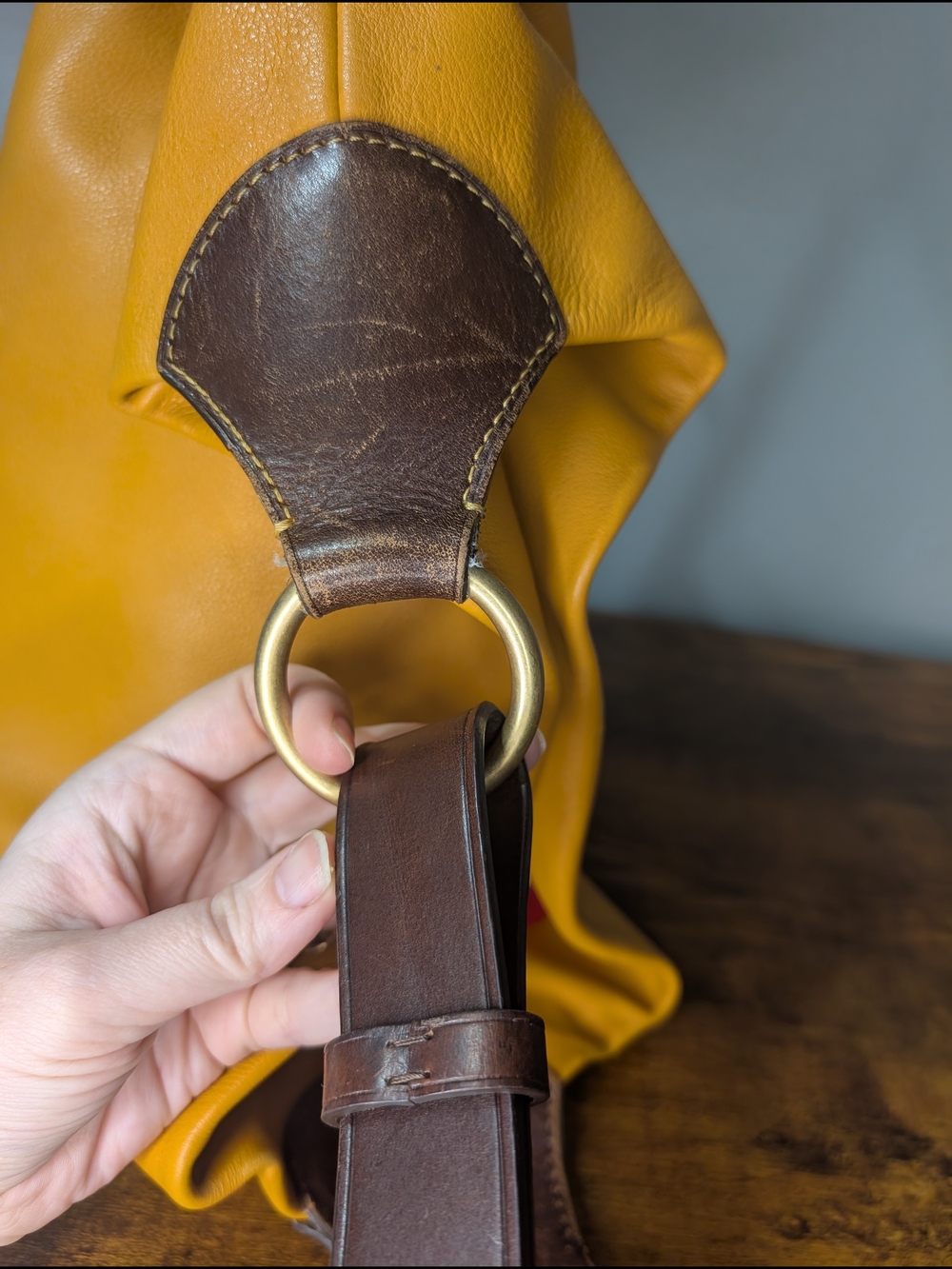 Dooney & Bourke O-Ring Leather Large Satchel Shoulder Bag - Picture 8 of 11